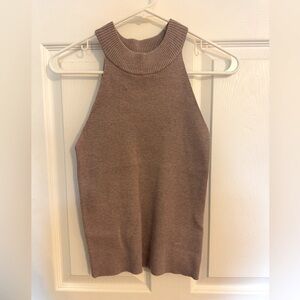 Sleeveless Brown Knit Top